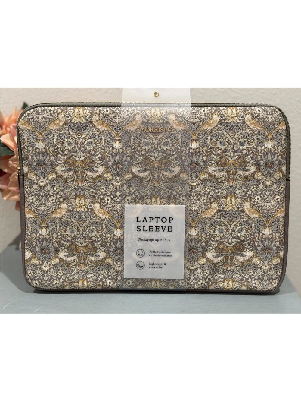 Morris & Co Strawberry Thief Laptop & Tablet Sleeve & Multipurpose Pouch-
Set 3 - Picture 3 of 11